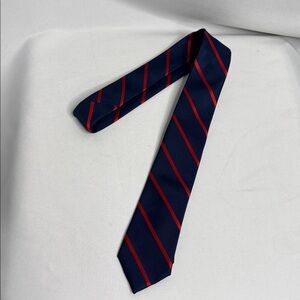 Classic Club Navy and Red Striped Tie Silk Blend Boys Size 50” x 2.5”